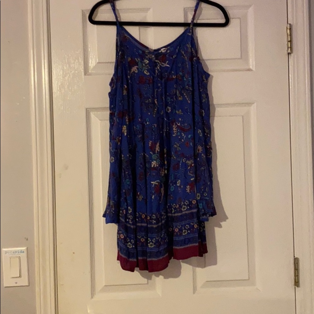 Long sleeve blue floral dress